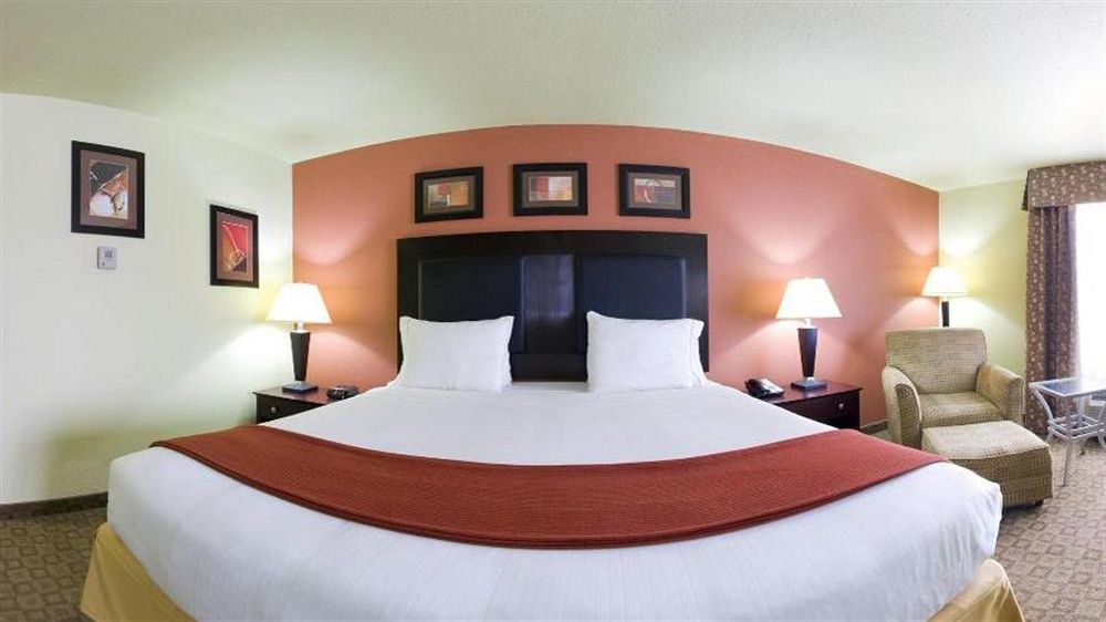 Holiday Inn Express & Suites Alexandria, An Ihg Hotel Zewnętrze zdjęcie